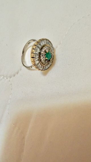 Anillo de plata y oro con diseño