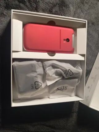 Teléfono móvil Artfone abatible