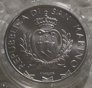 San Marino 2026 Halcón Peregrino 1 Onza Plata 999