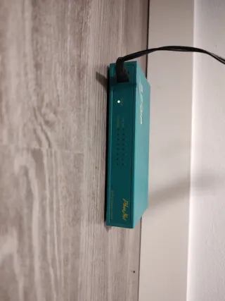 PheeNet Switch 8 Puertos 10/100Mb