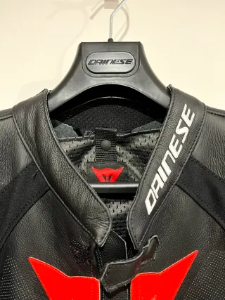 Mono Dainese Tosa 1 Pieza Cuero Talla 52