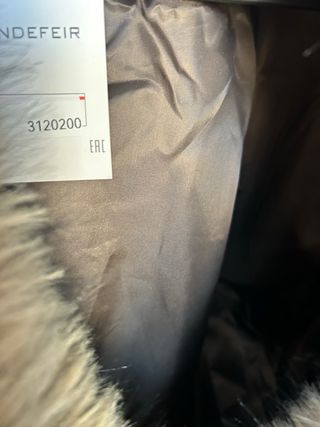 Nueva! Cazadora efecto piel con cuello desmontable