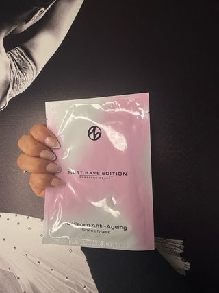 Perfume y Mascarilla Colágeno Essens