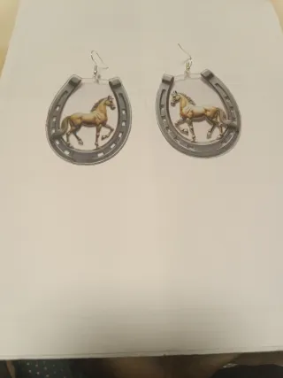 Pendientes Herradura con Caballo
