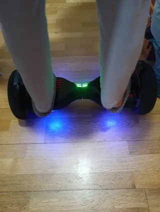 Hoverboard con luces LED