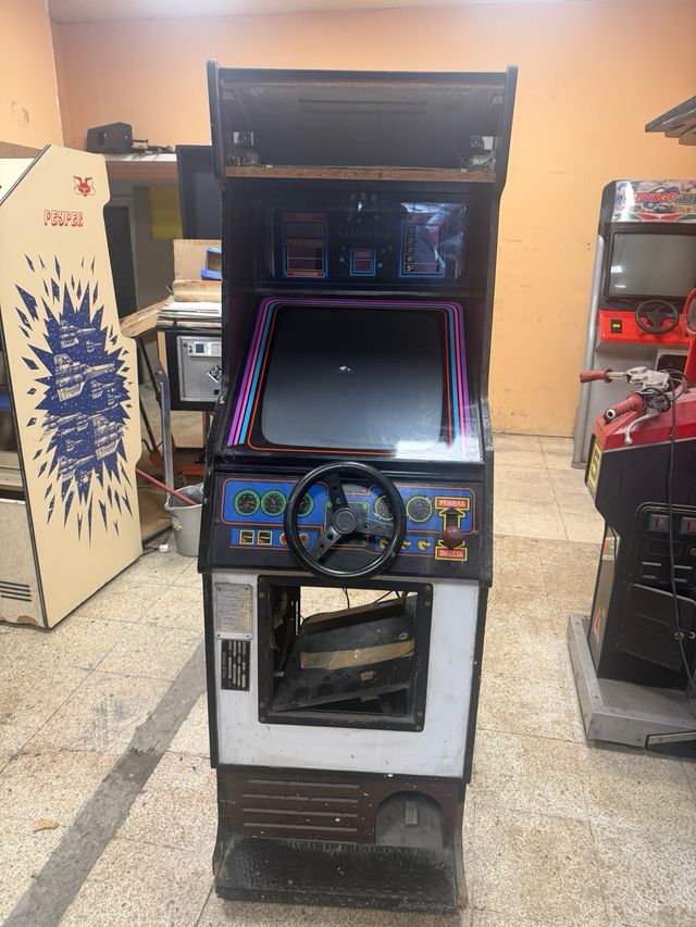 MUEBLE DE  ARCADE FAMARESA