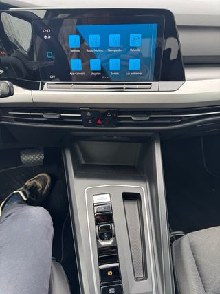 VW Golf Life 1.5eTSi 130cv automatico