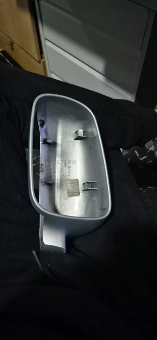 Carcasa Retrovisor Golf IV (PILOTO)