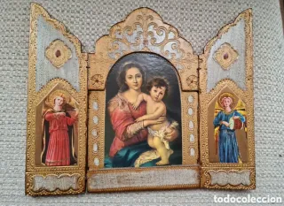 Tríptico de madera decorado