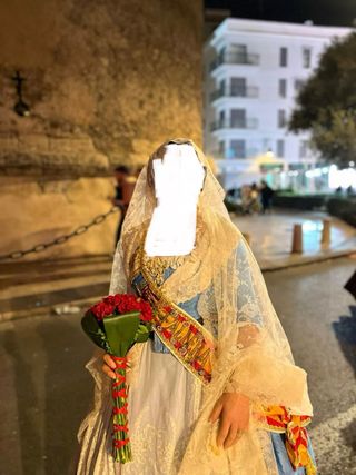 Traje de Fallera azul y multicolor. Alvaro moliner