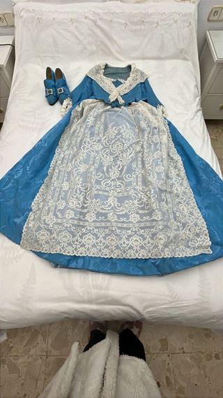 Traje de Fallera azul y multicolor. Alvaro moliner