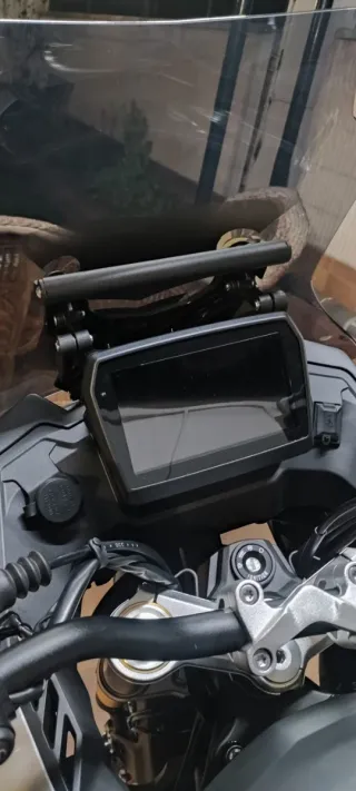 Ya hecha la segunda revisión. Voge 525 DSX