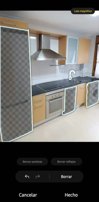 Frente cocina de unos 3 metros.