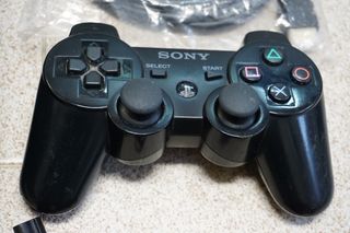 Sony PS3 Slim 250GB CECH-2004B + Mando y Cables