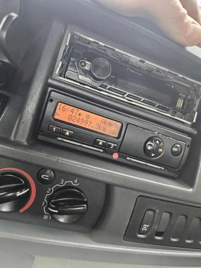 GRua plataforma RenauLT MASTER