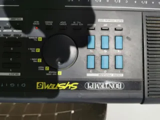 Teclado Bontempi AT 919