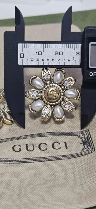 Pendientes Flor Perla y Cristal Gucci Dorados