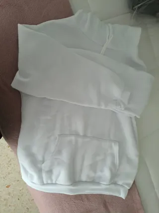 Sudadera deportiva blanca