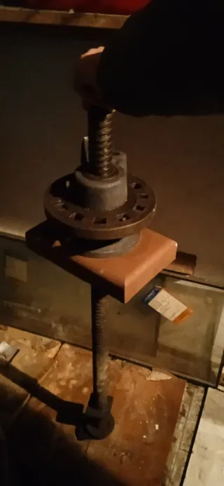 Prensa para fruta y vino de madera