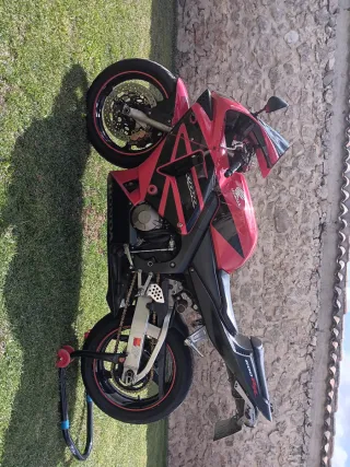 Honda CBR 600 RR 2004
