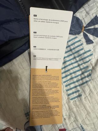 Chaqueta The North Face Azul y Negra