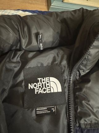 Chaqueta The North Face Azul y Negra