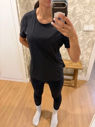 Camiseta deportiva Dash and Stars Talla S Negra