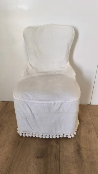 SILLÓN BUTACA DESCALZADOR CON FUNDA ELEGANTE