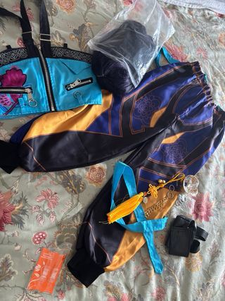 Disfraz K-Pop Talla 120cm + Peluca