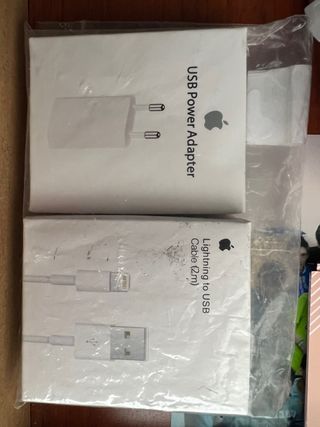Apple Cargador USB y Cable Lightning