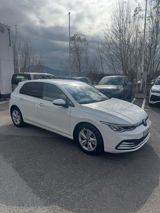 VW Golf Life 1.5TSi 130cv manual