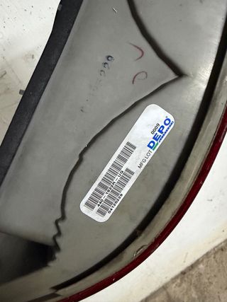 Piloto trasero Mercedes W211