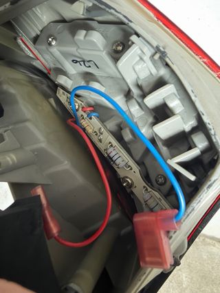 Piloto trasero Mercedes W211