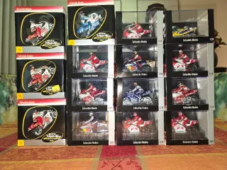 Coleção de Motos de Corrida em Miniatura