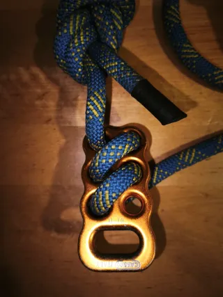 Disipador Cassin Vía Ferrata