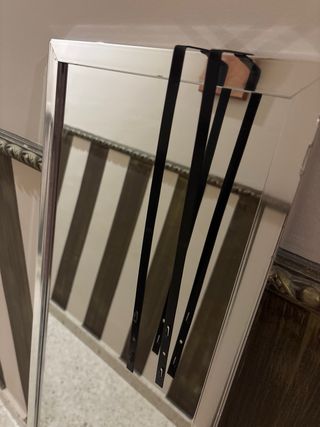 Espejo de cuerpo entero.