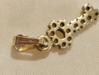 Ciondolo chiave oro giallo 18 KT con zirconi