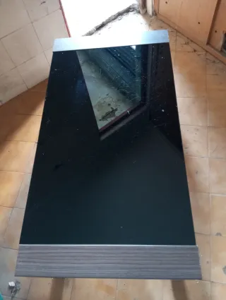 Mesa auxiliar cristal y madera