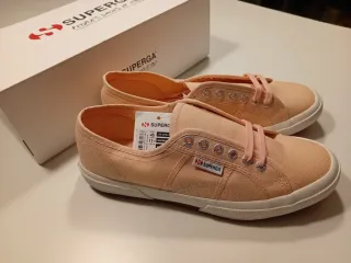 Superga 2750 color melocotón,talla 45 a estrenar