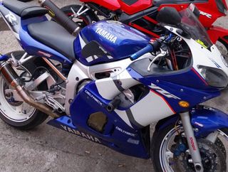 Yamaha YZF R6 Sportbike Azul/Plata