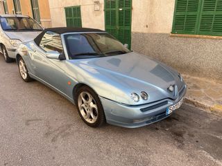 Alfa Romeo Spider 1999