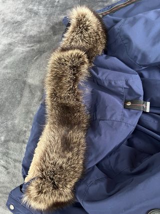 Parka Bugatti Azul con Capucha y Pelo