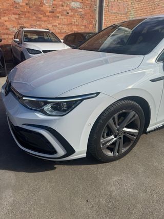 VW Golf R-Line 2.0TDi 150cv automatico