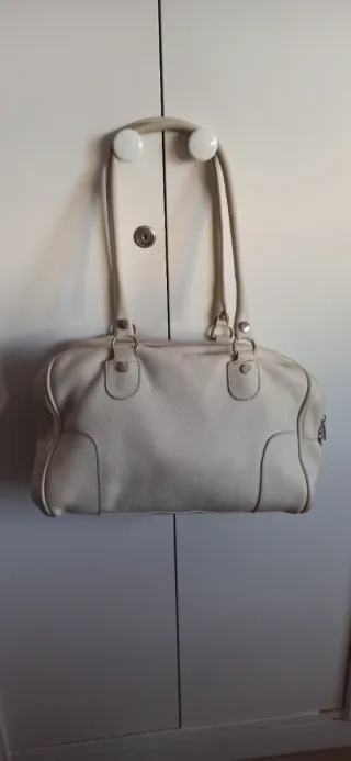 Bolso de piel blanco