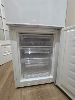 Nevera Becken Blanca