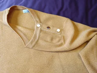 Jersey fino amarillo mostaza