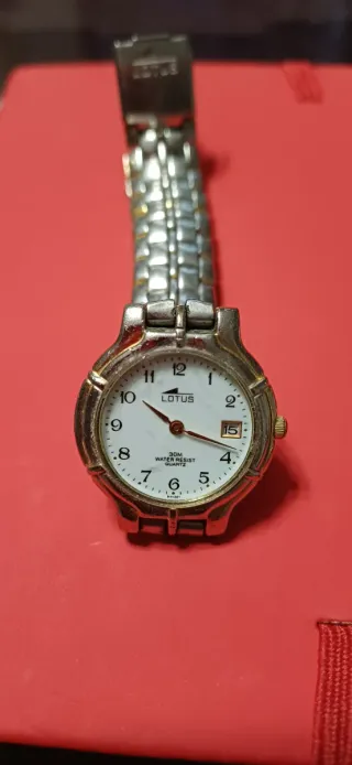 Reloj Lotus Mujer Oro y Plata