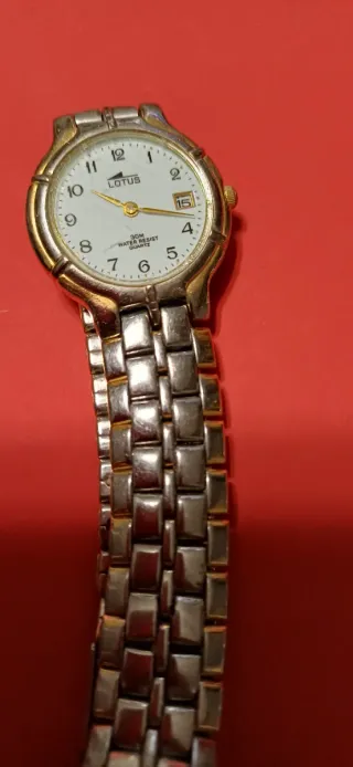 Reloj Lotus Mujer Oro y Plata