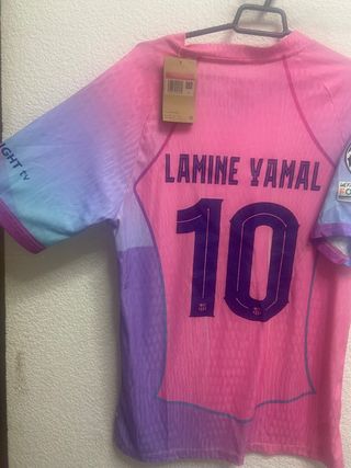 Zapatos Talla 40 y Camisetas Talla L