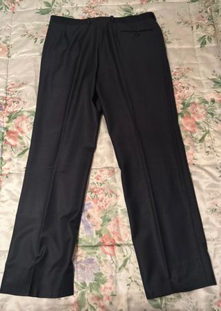 Traje de vestir azul y gris